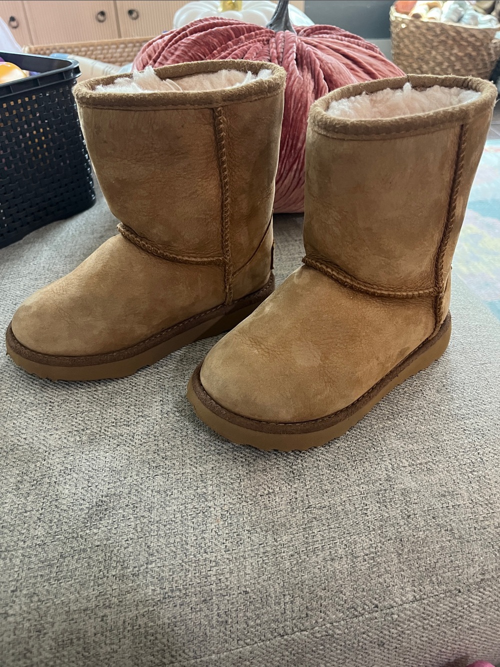 Kids classic tall UGG boots girls toddler size 9